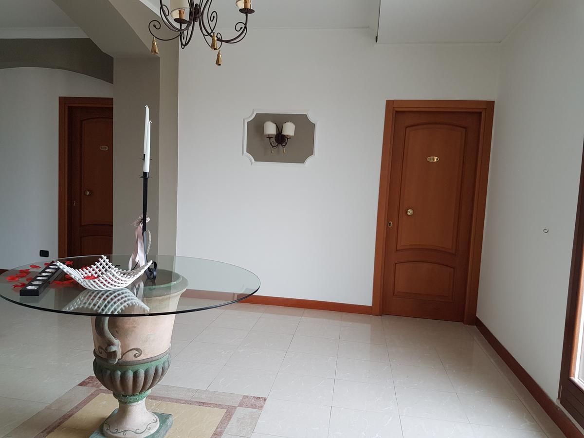 Hotel Joy Castel Volturno Ngoại thất bức ảnh