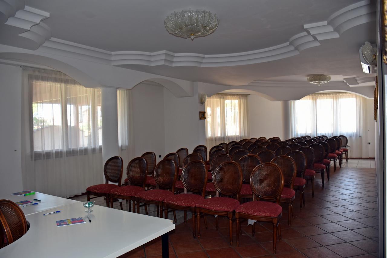 Hotel Joy Castel Volturno Ngoại thất bức ảnh