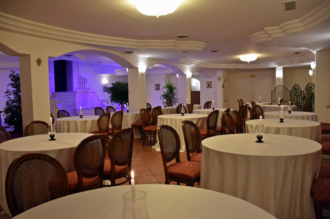 Hotel Joy Castel Volturno Ngoại thất bức ảnh