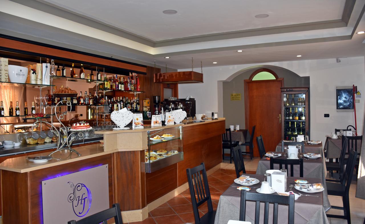 Hotel Joy Castel Volturno Ngoại thất bức ảnh