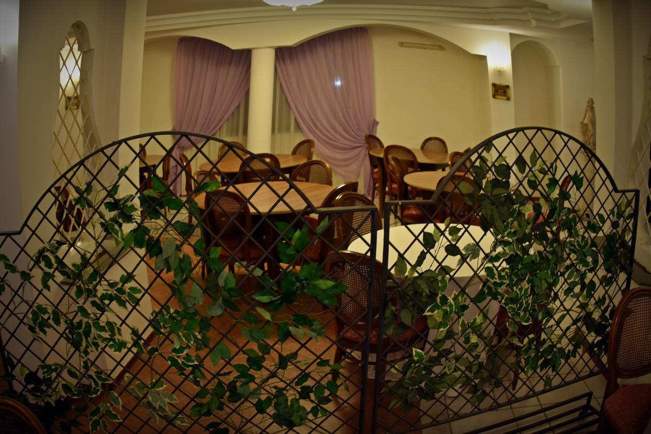 Hotel Joy Castel Volturno Ngoại thất bức ảnh