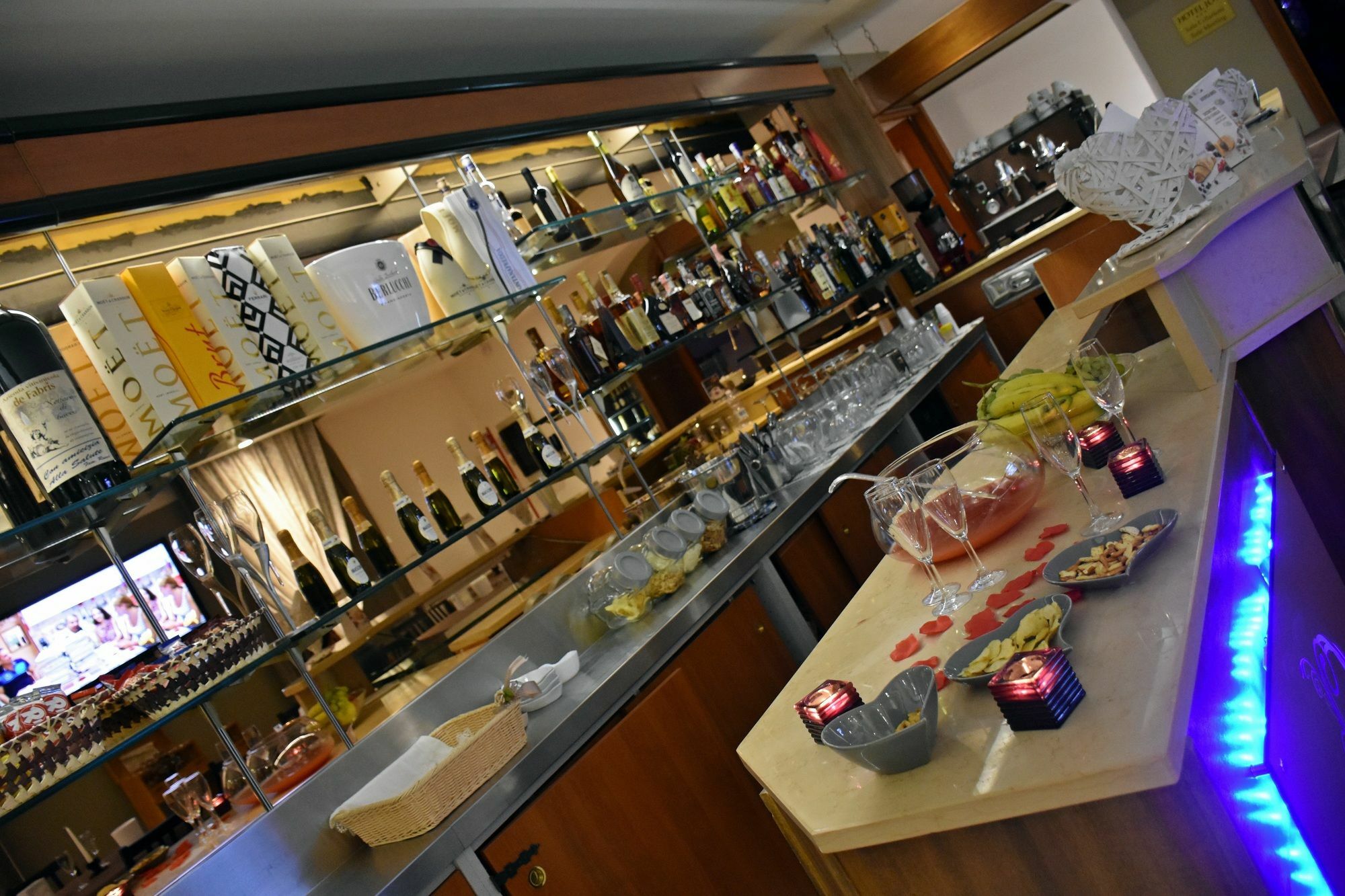 Hotel Joy Castel Volturno Ngoại thất bức ảnh